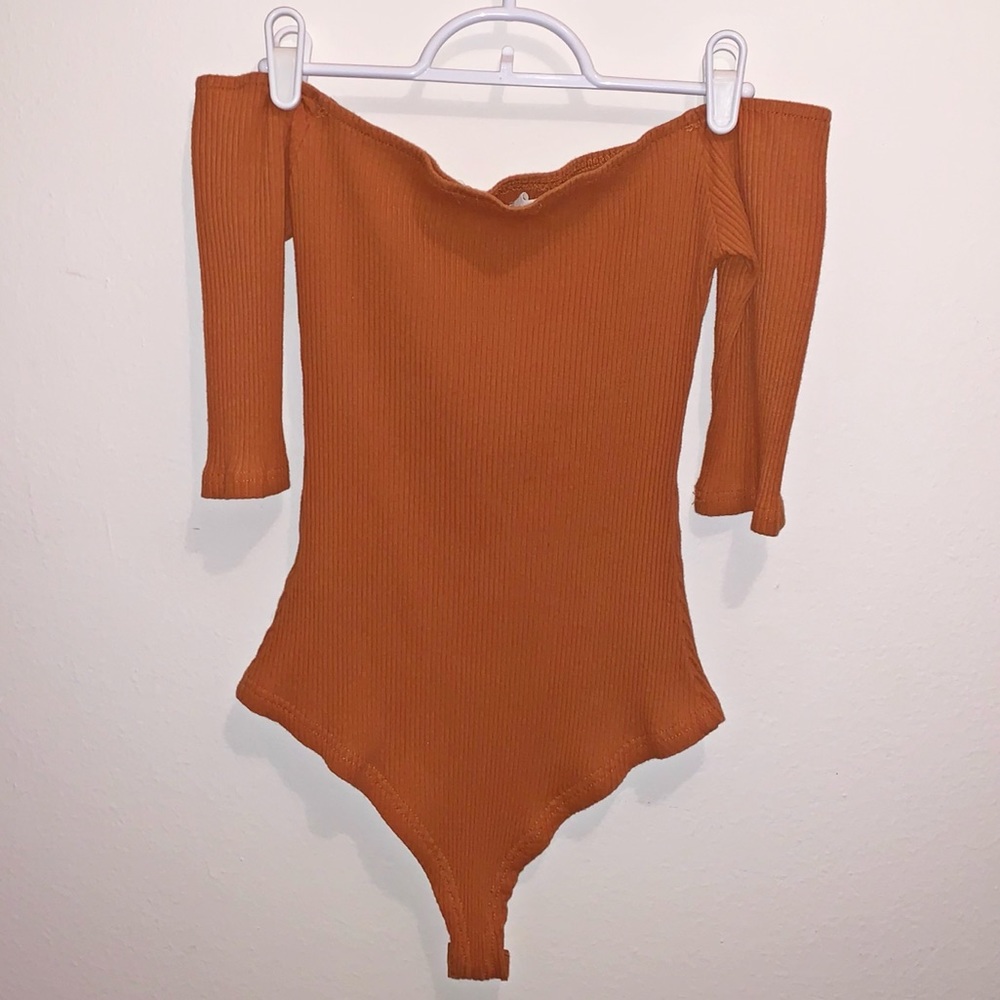 The Hanger Rust Off Shoulder Ribbed Bodysuit